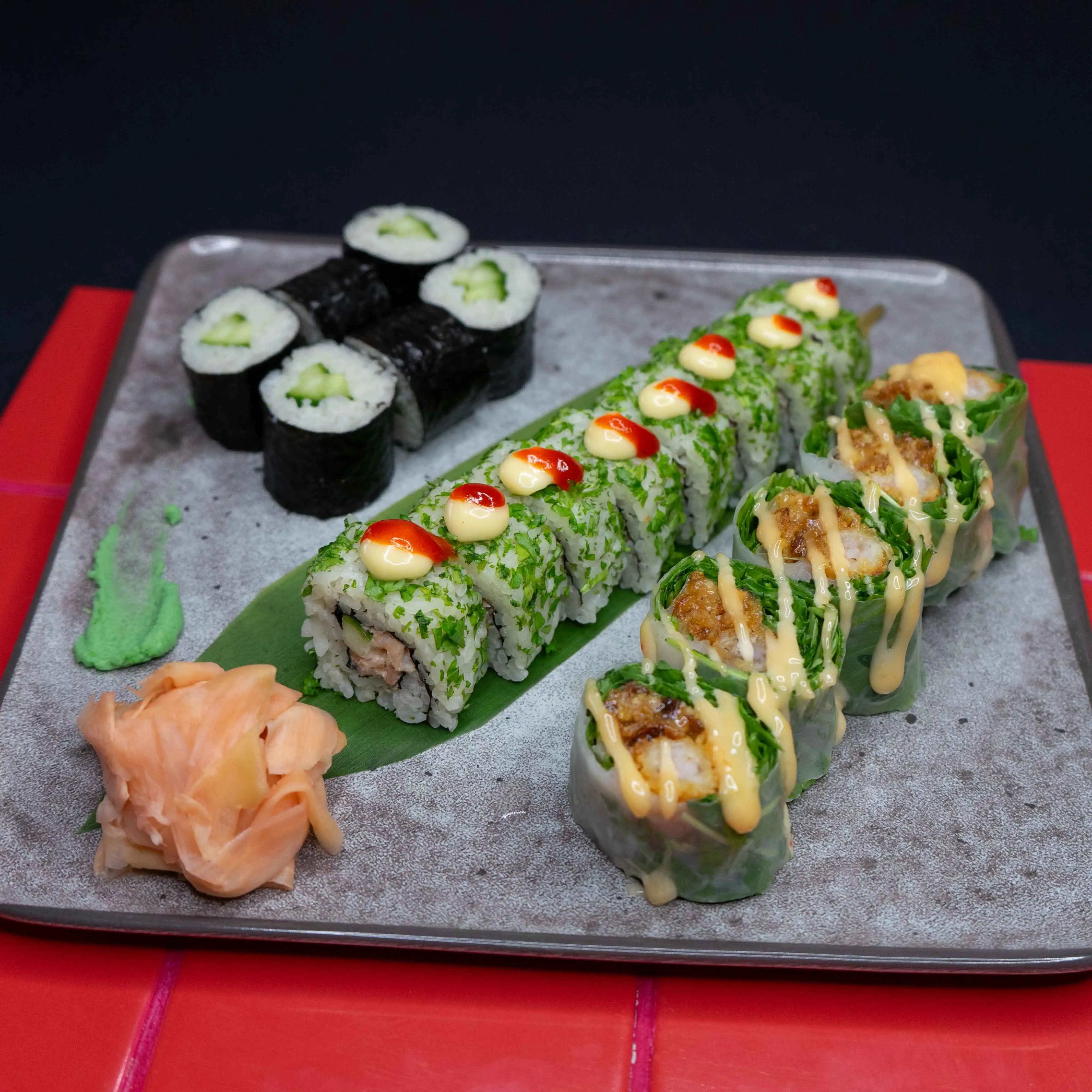 Green roll, ebi no rice roll, maki uhorka