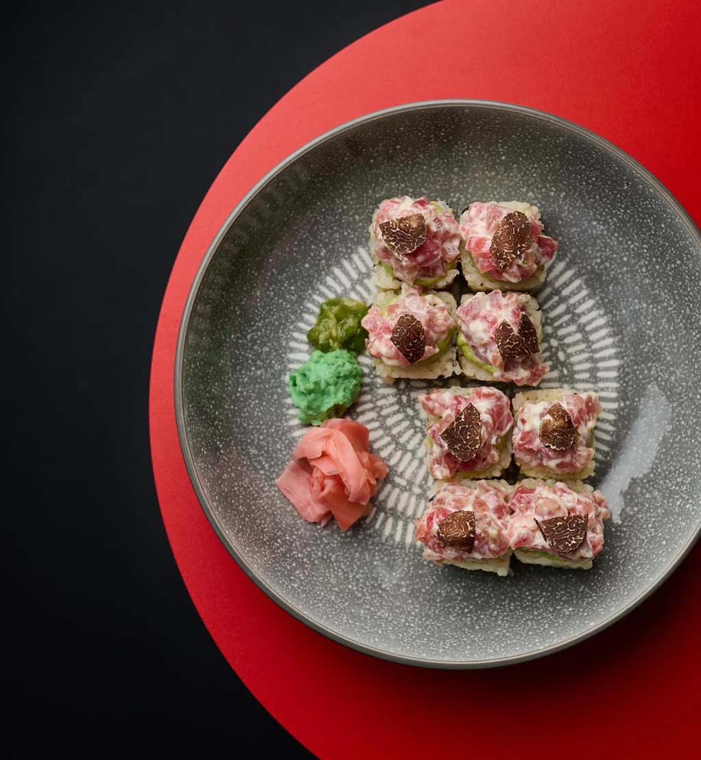 Tuna truffle roll